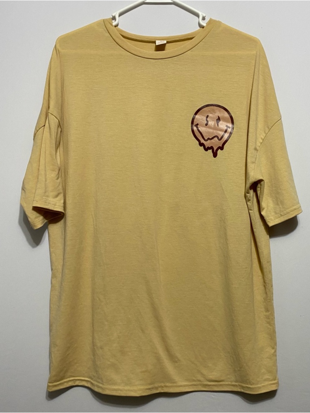 ROMWE Women’s Graphic T-Shirt Enjoy The Little Things Smiley Face Beige Size: S